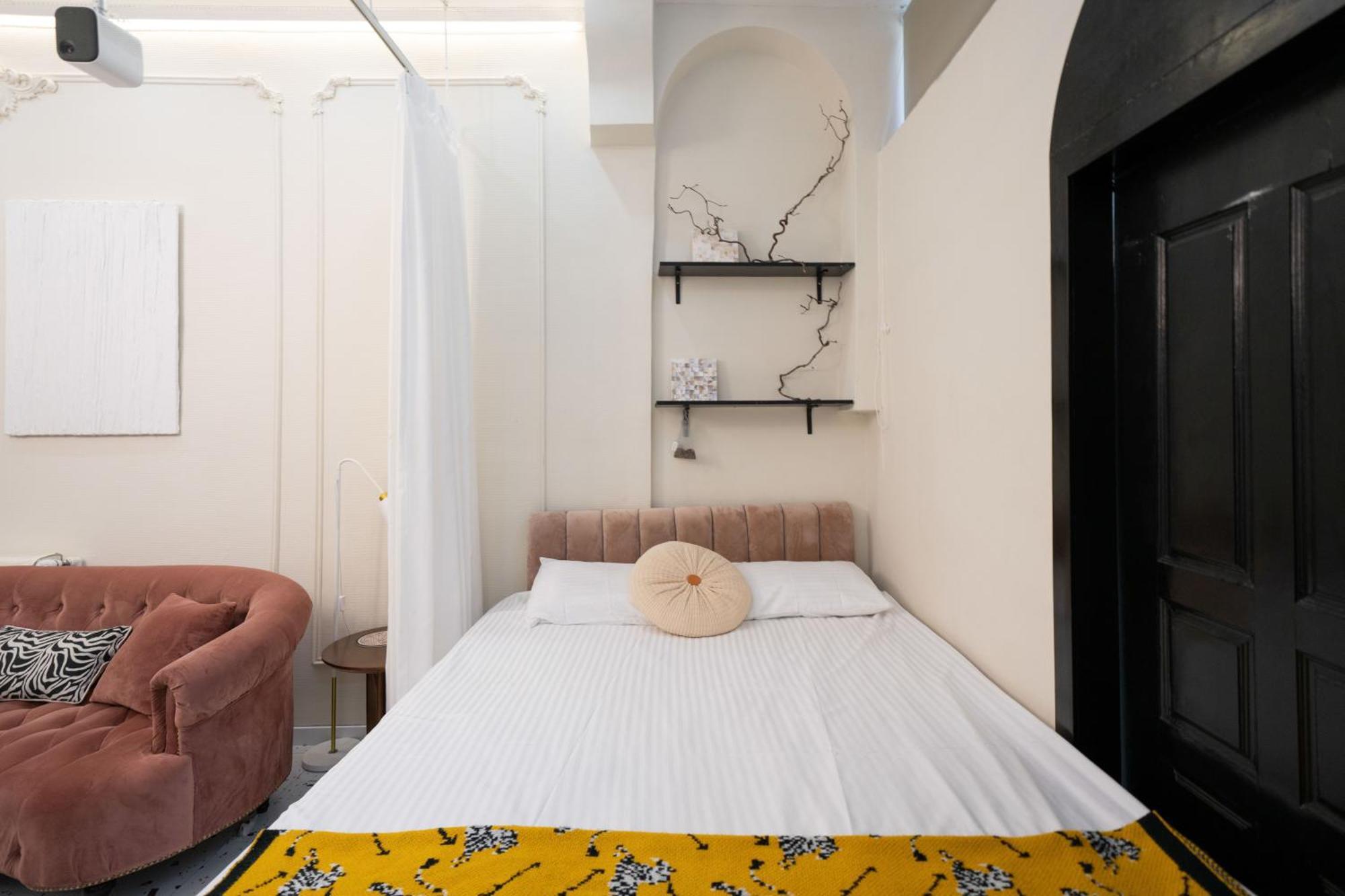 Shanghai Downtown Yi Du B&B - Near South Shaanxi Road Metro Station 600Meters ภายนอก รูปภาพ