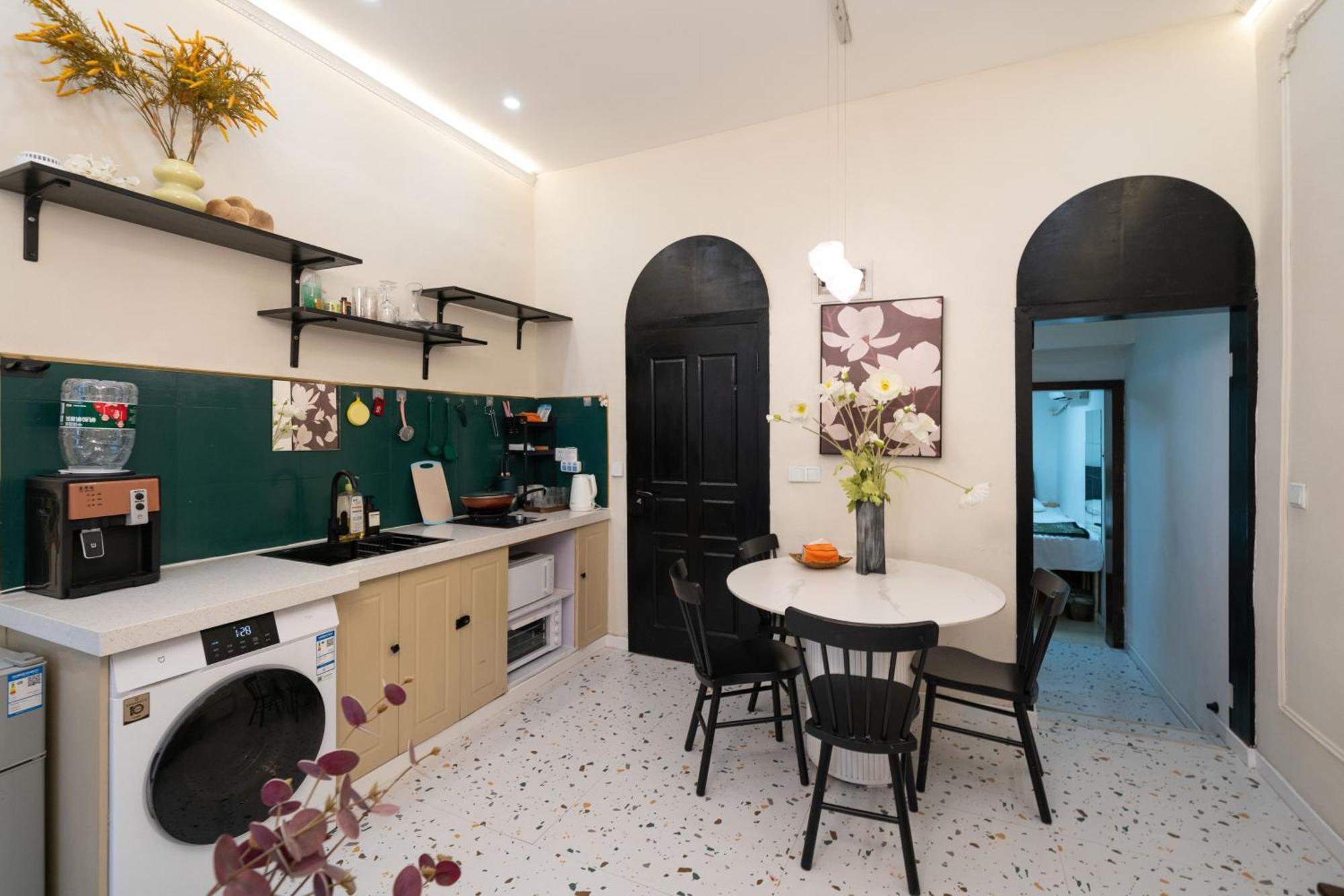 Shanghai Downtown Yi Du B&B - Near South Shaanxi Road Metro Station 600Meters ภายนอก รูปภาพ